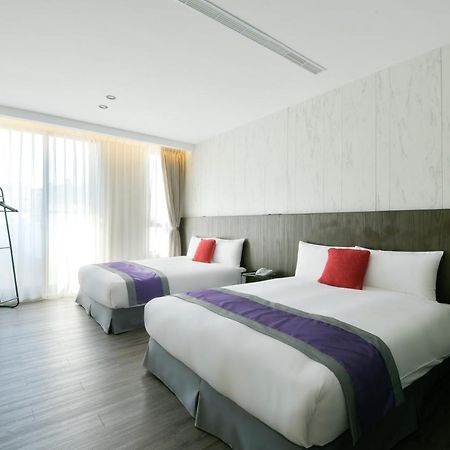 Hotel Hesper Hsr Taichung Dış mekan fotoğraf